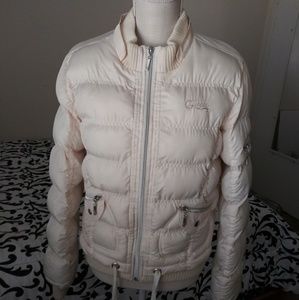 Guess puffer coat (large but fits small) *no hood*